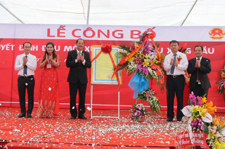 Bộ Công Thương công bố quyết định cho phép Cty TNHH Petro Bình Minh là đầu mối xuất nhập khẩu xăng dầu.